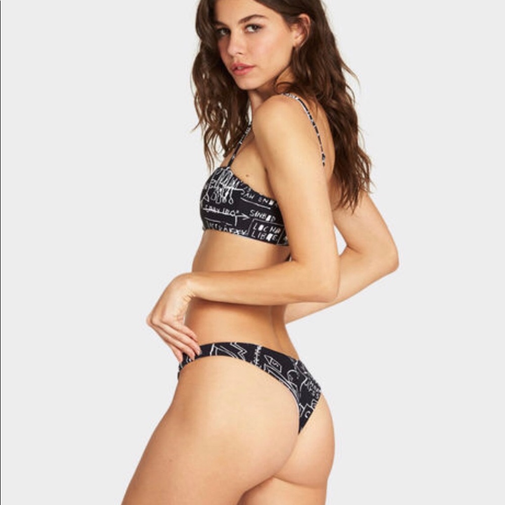 BILLABONG REVERSIBLE BIKINI